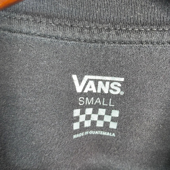 VANS Boxy T-Shirt Black Embroidered Chest Logo Crewneck Short Sleeves Size Small - Picture 8 of 11